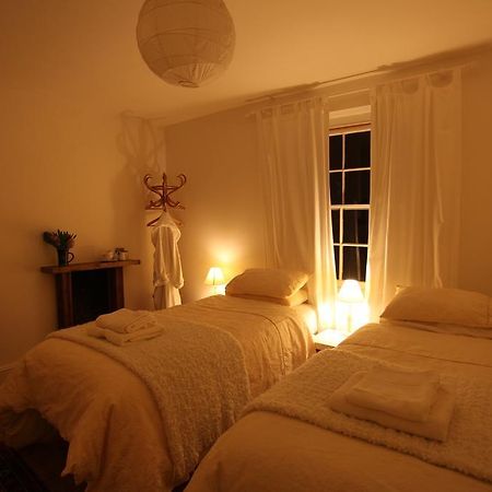 Bed and Breakfast Moon In The Apple Tree Glastonbury Zimmer foto