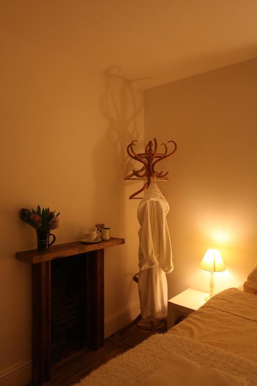 Bed and Breakfast Moon In The Apple Tree Glastonbury Zimmer foto